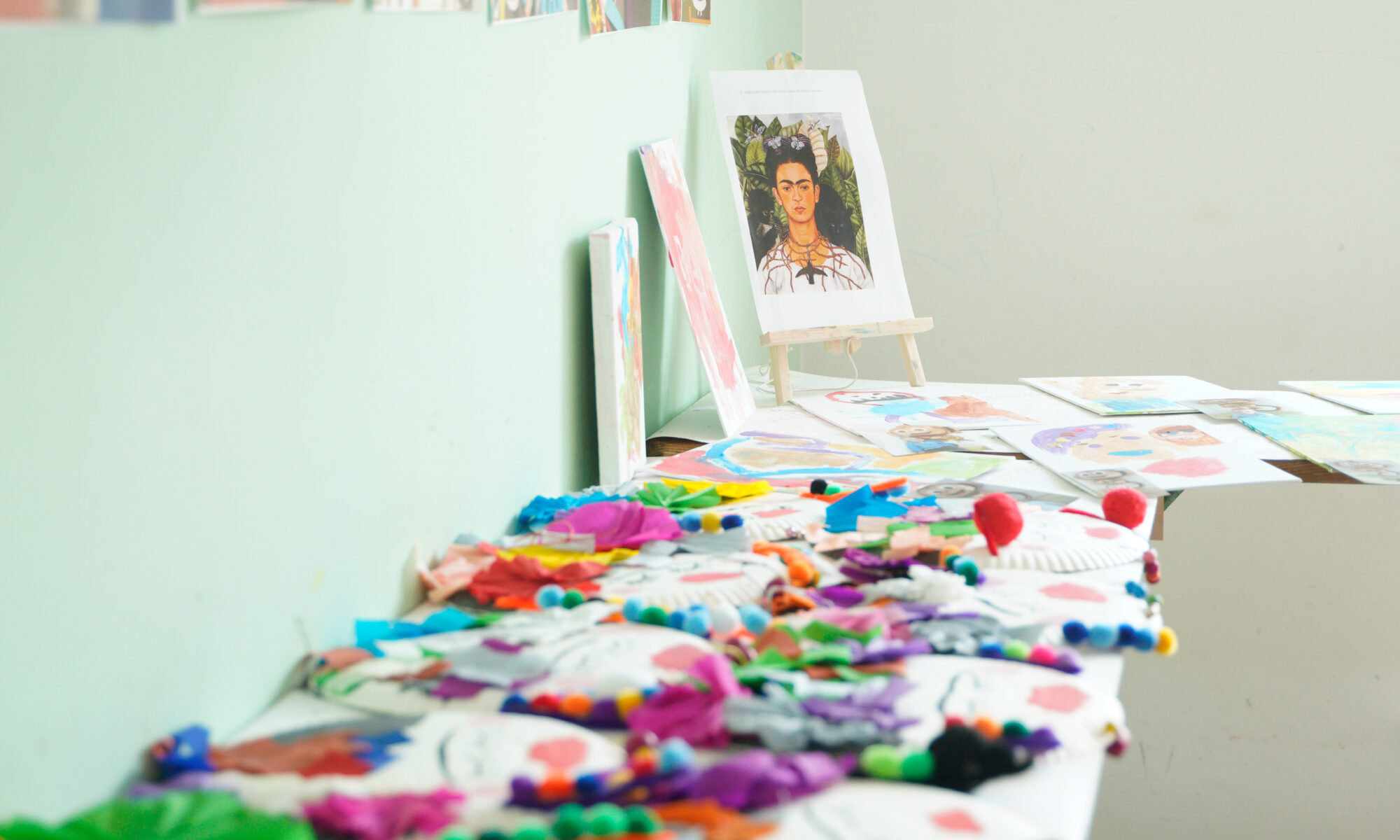 Ausstellungstisch Kahlo